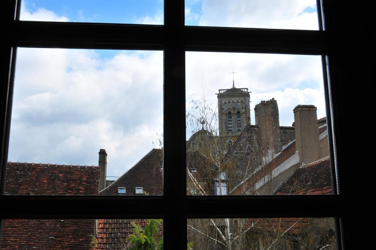 Les Glycines Vezelay Hotel ภายนอก รูปภาพ